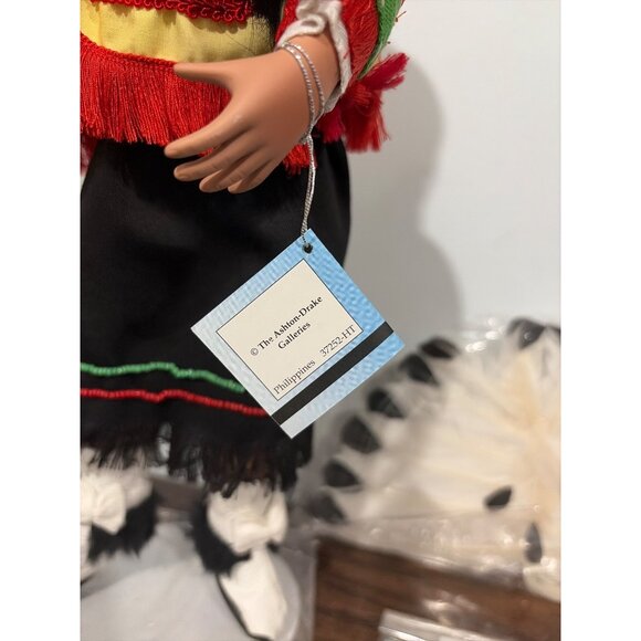 Ashton-Drake Native American Indian Princess Doll "Butterfly Dancer" Porcelain - Picture 7 of 14